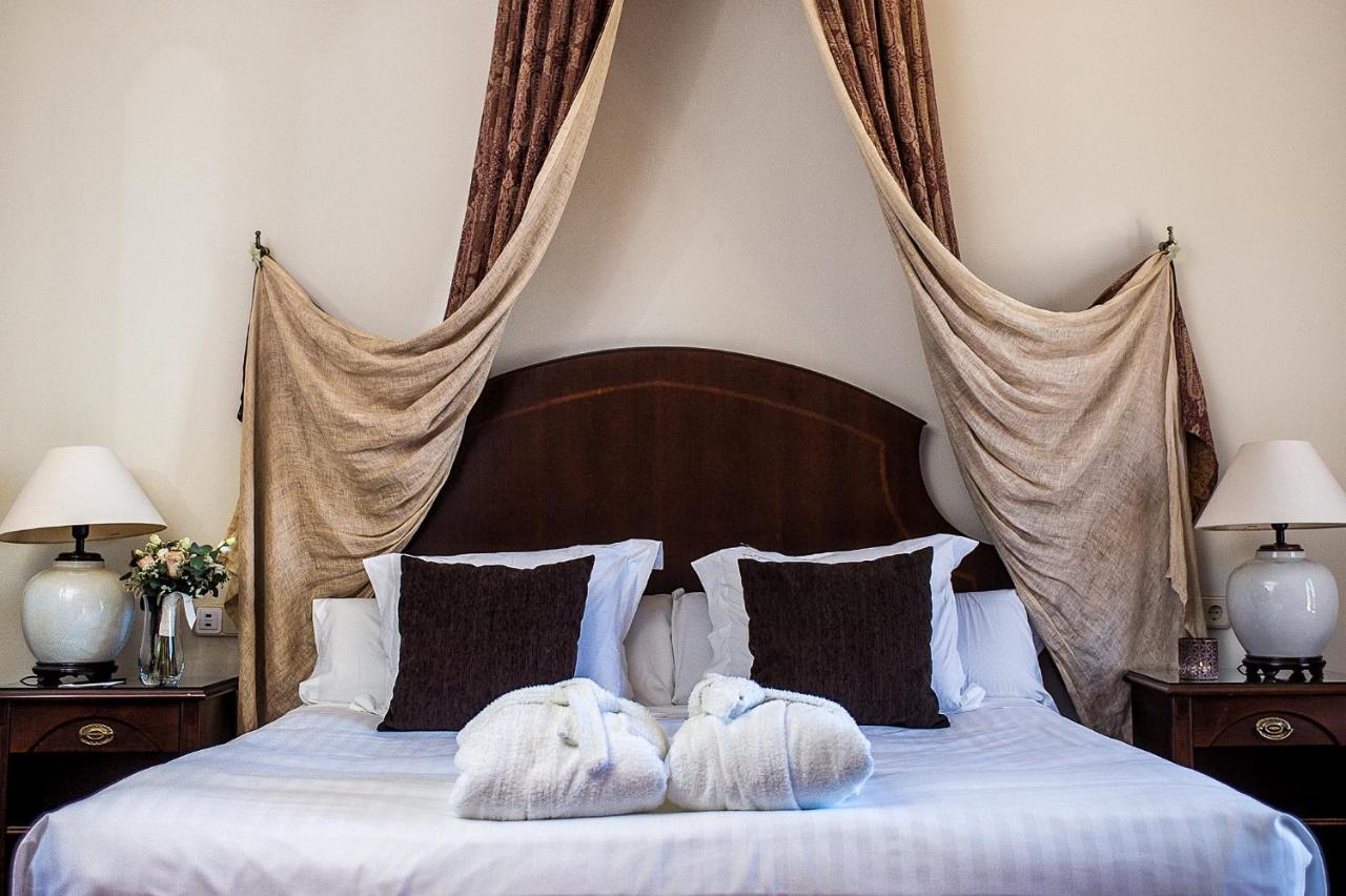 Termes Montbrio Hotel & Spa Montbrió del Camp Dış mekan fotoğraf